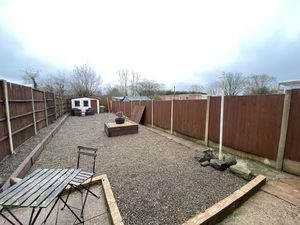 Rear- click for photo gallery